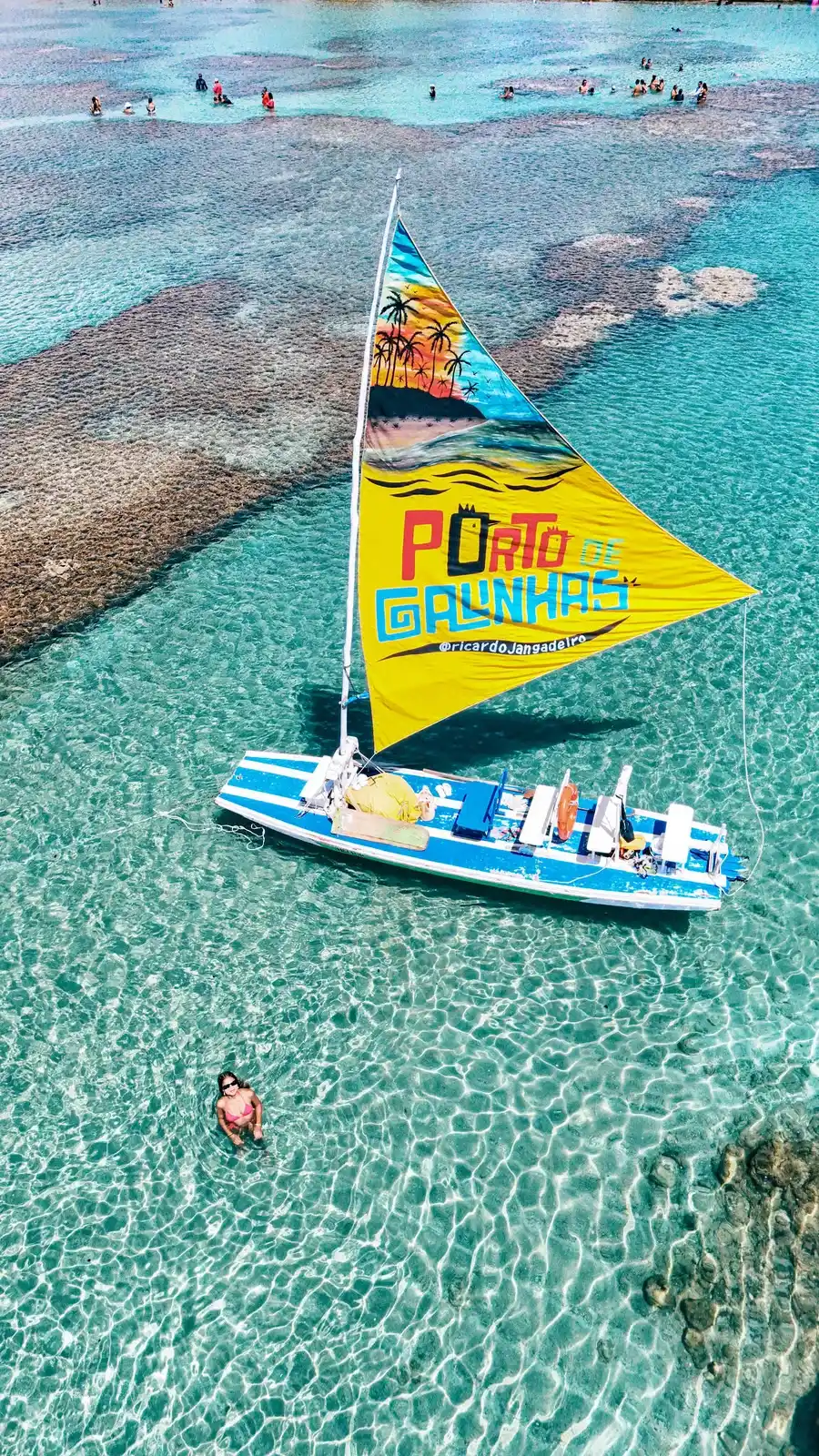 Piscinas naturais, águas cristalinas e paisagens paradisíacas para uma experiência inesquecível